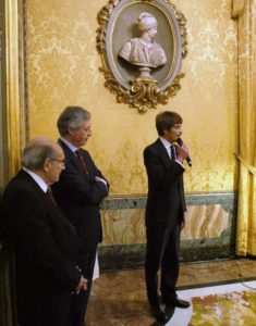 Il Consigliere alla Cultura ed alla Biblioteca Prof . Benedetto Marino, il Consigliere Segretario e S.A. il Principe Lelio Orsini